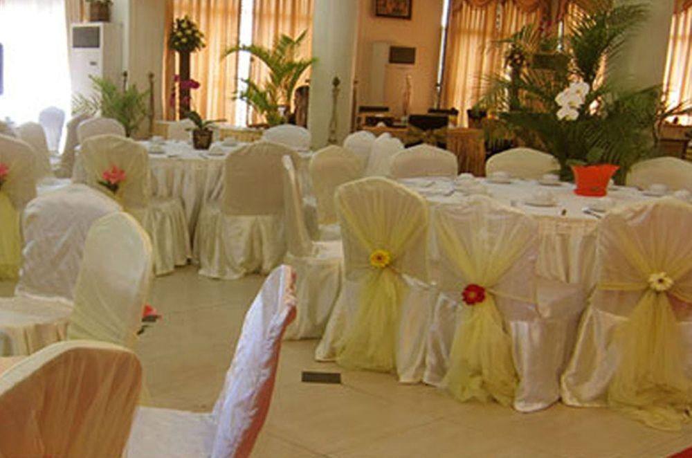 Myat Taw Win Hotel Naypyidaw Экстерьер фото
