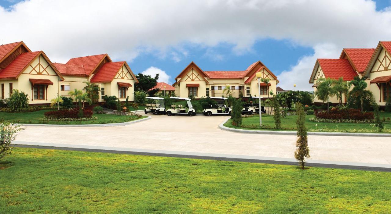 Myat Taw Win Hotel Naypyidaw Экстерьер фото